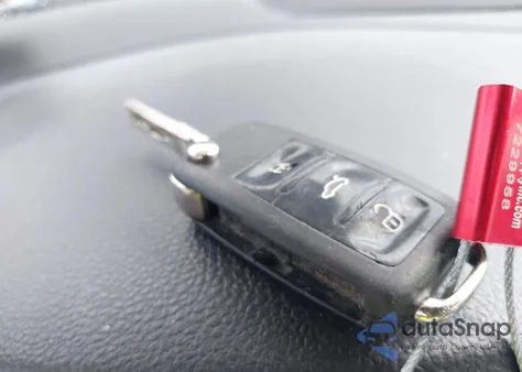 2013 Volkswagen Jetta 2.5L Se from USA, damaged, VIN 3VWDX7AJ4DM396477